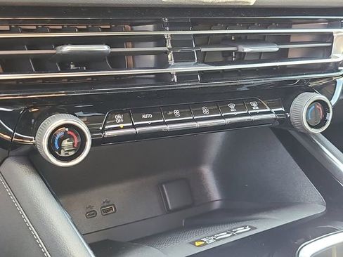 New 2026 Chevrolet Traverse LT image 31