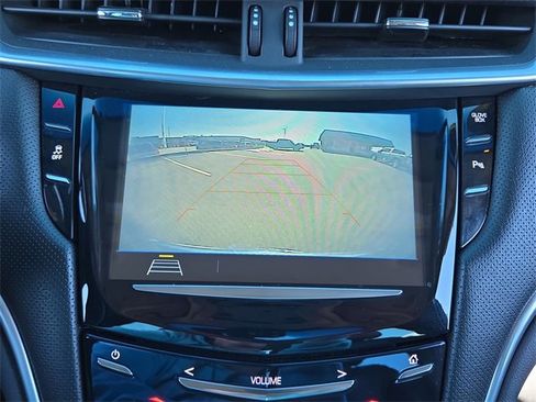 Used 2018 Cadillac XTS Luxury image 23