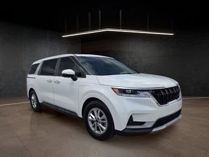 Used 2023 Kia Carnival LX