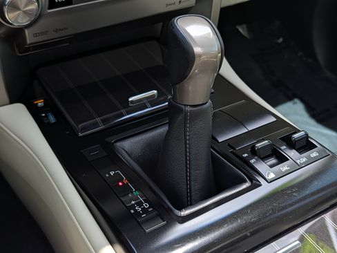 Used 2021 Lexus GX 460 Premium AWD/4WD image 33