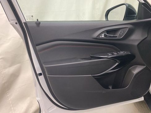 New 2026 Chevrolet Trax RS w/ Sunroof Package image 10