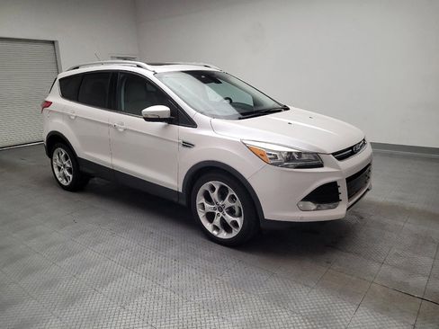 Used 2015 Ford Escape Titanium FWD image 11