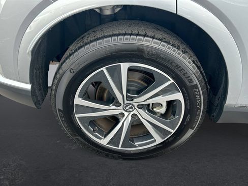 Used 2025 Lexus RX 350 FWD w/ Technology Package image 29