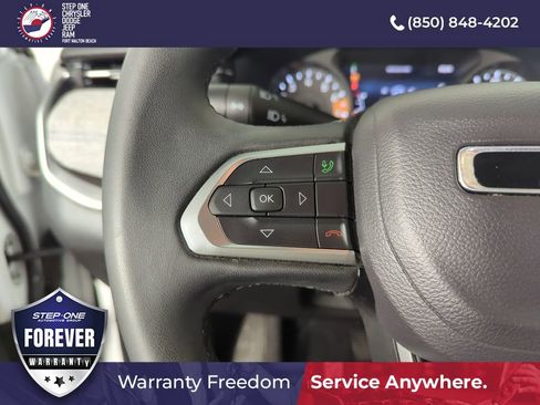 Used 2024 Jeep Compass Latitude AWD/4WD image 21