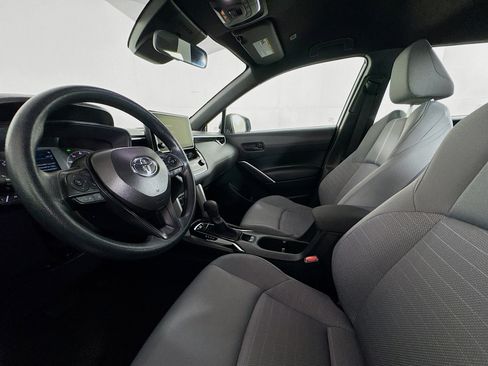 Used 2024 Toyota Corolla Cross AWD Hybrid image 20