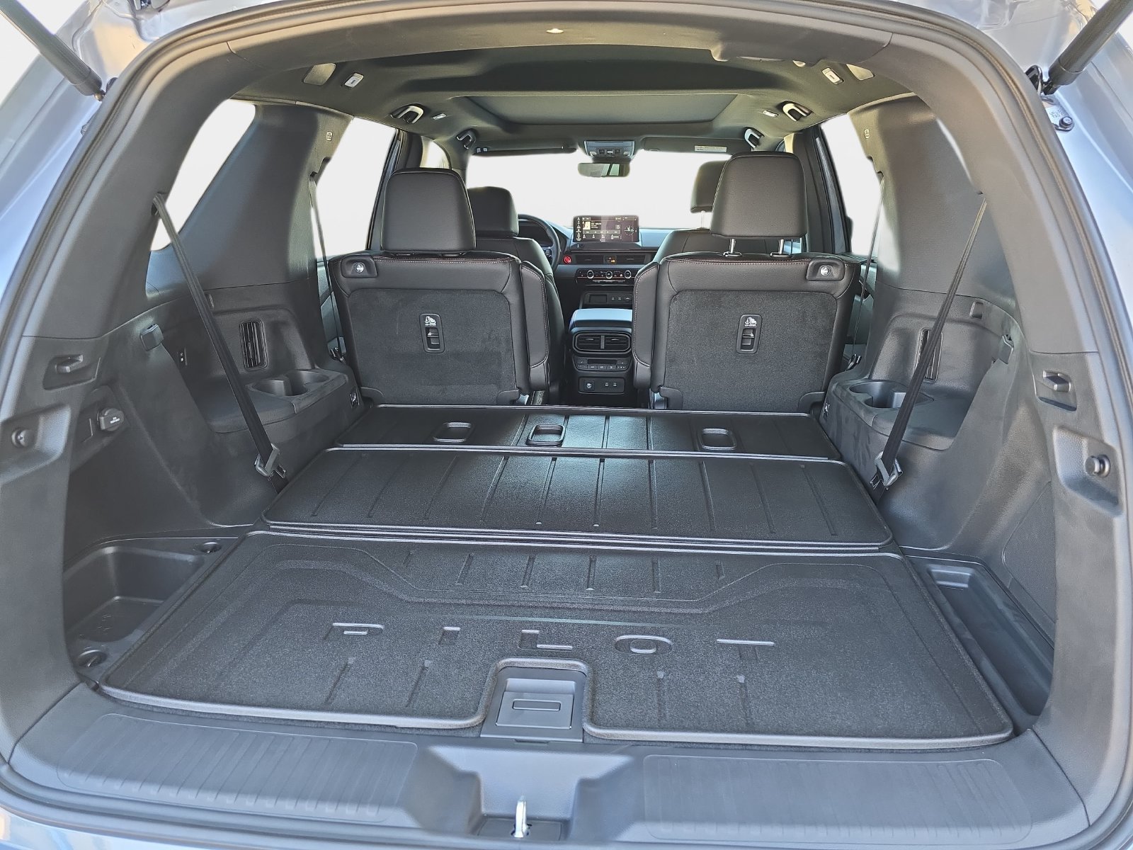 New 2026 Honda Pilot TrailSport image 13