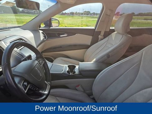 Used 2019 Lincoln Nautilus Reserve w/ Driver Assistance Package AWD/4WD image 12