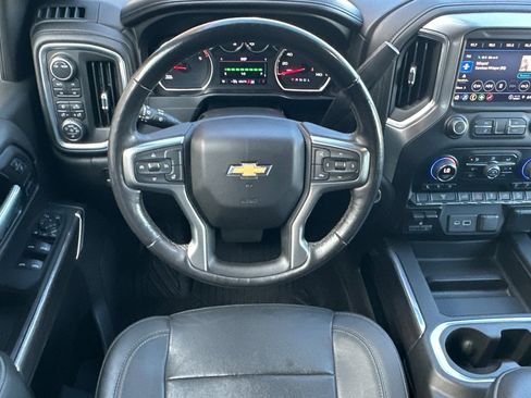 Certified 2022 Chevrolet Silverado 2500 LTZ image 15