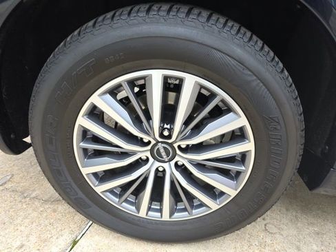 Certified 2024 Nissan Armada SL w/ Cargo Package image 9