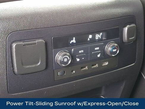 Used 2018 GMC Yukon Denali w/ Denali Ultimate Package image 14