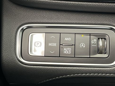 New 2026 Buick Enclave Sport Touring w/ Power Package AWD/4WD image 16