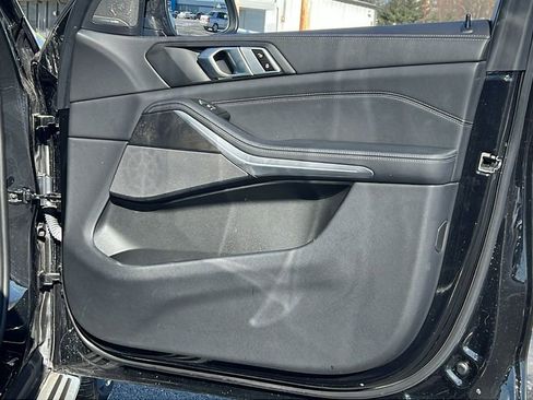 Used 2024 BMW X5 xDrive40i image 10