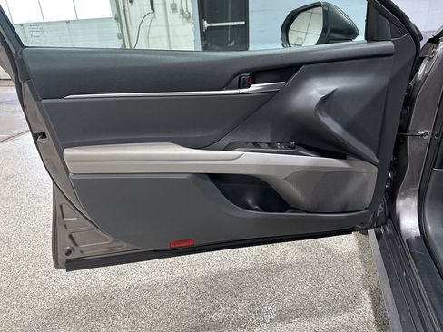 Used 2024 Toyota Camry LE image 10