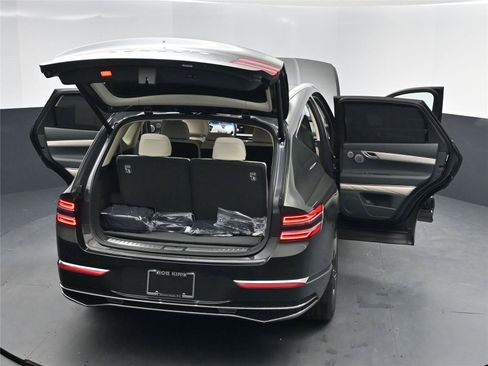 New 2026 Genesis GV80 3.5T Prestige image 18