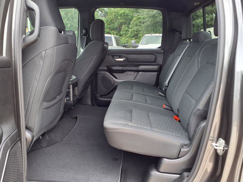 New 2026 RAM 1500 Express AWD/4WD image 7