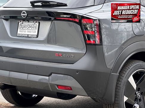 New 2025 Nissan Kicks SR w/ Interior Electronics Package AWD/4WD image 6