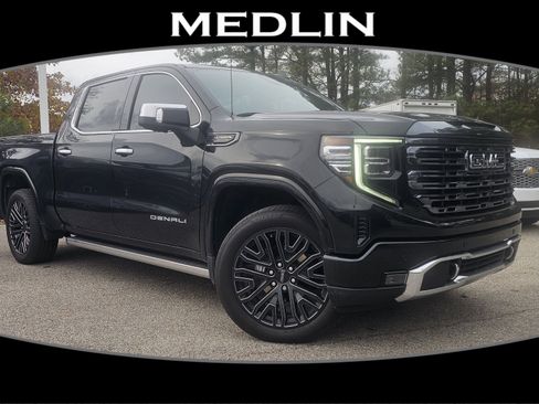 Used 2022 GMC Sierra 1500 Denali Ultimate image 1