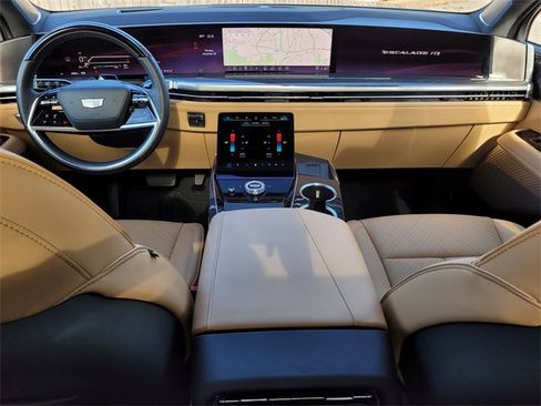 New 2025 Cadillac Escalade IQ Sport 2 image 8