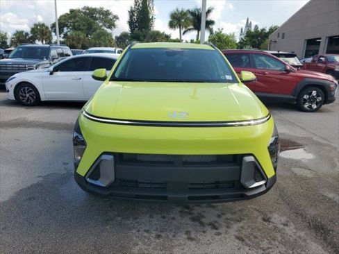 New 2025 Hyundai Kona SEL FWD image 2