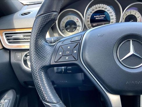 Used 2014 Mercedes-Benz E 350 Sedan image 10