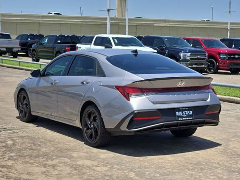 Used 2026 Hyundai Elantra Sport FWD image 7