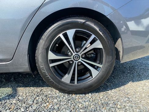 Used 2022 Nissan Sentra SV image 30