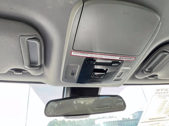 Used 2021 Toyota Camry SE FWD image 23