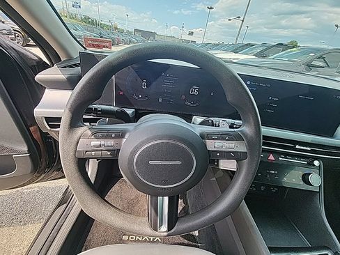 Certified 2024 Hyundai Sonata SEL AWD/4WD image 13