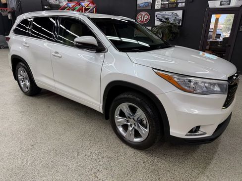 Used 2015 Toyota Highlander Limited AWD/4WD image 7