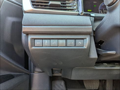 Certified 2025 Toyota Camry LE FWD image 13
