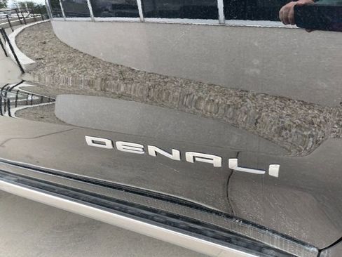 New 2026 GMC Sierra 1500 Denali w/ Denali Reserve Package AWD/4WD image 22