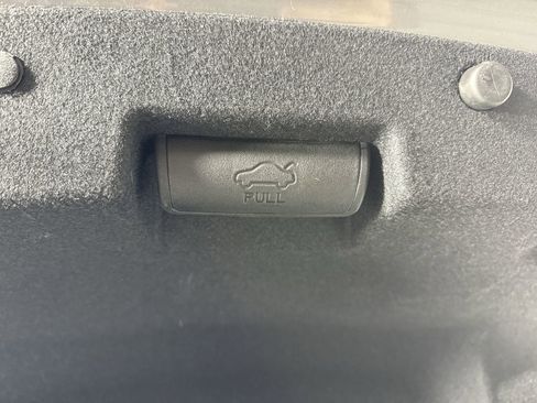 Used 2018 Hyundai Sonata Limited w/ Ultimate Package 02 image 34