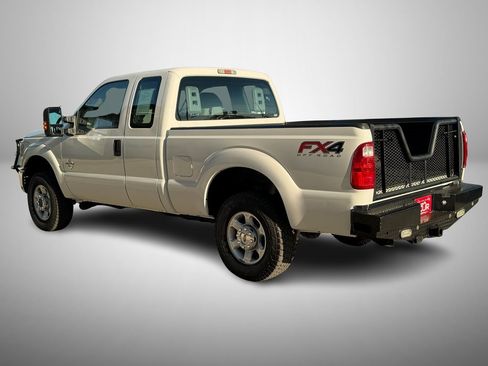 Used 2016 Ford F250 XL w/ XL Appearance Package image 4