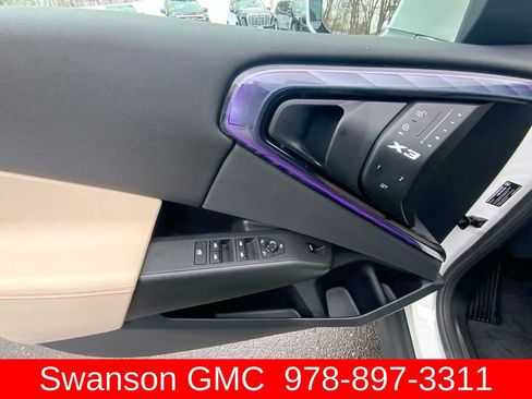 Used 2025 BMW X3 xDrive30i w/ M Sport Package image 26