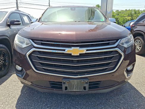 Used 2018 Chevrolet Traverse Premier AWD/4WD image 2