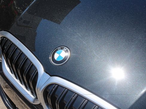 Used 2023 BMW 330i Sedan w/ Driving Assistance Package RWD image 11