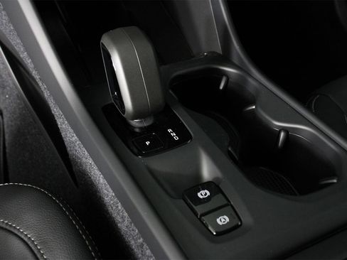 New 2026 Volvo XC40 B4 Core image 7