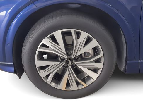 Certified 2023 Audi Q4 e-tron Premium Plus w/ Premium Plus image 12