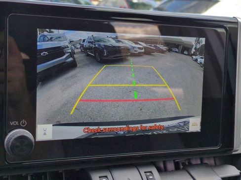 Used 2025 Toyota RAV4 XLE Premium image 20