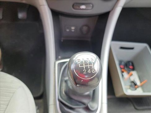 Used 2016 Hyundai Accent SE image 19