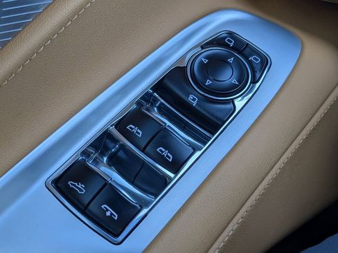 Used 2022 Chevrolet Corvette Stingray Preferred Conv w/ Z51 Performance Package image 30