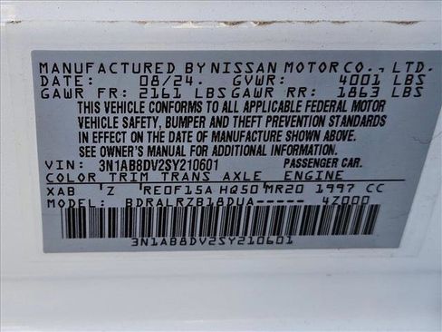 Certified 2025 Nissan Sentra SR image 28