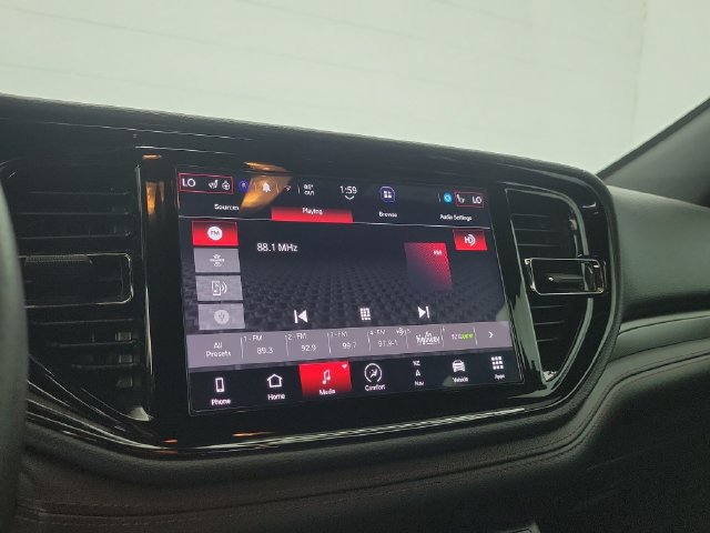 Used 2025 Dodge Durango GT w/ Blacktop Package RWD image 25