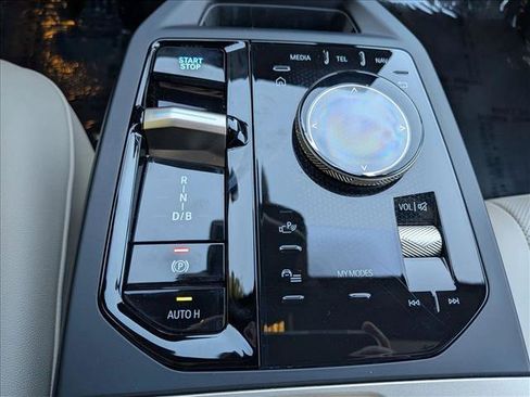 Certified 2025 BMW iX xDrive50 image 12