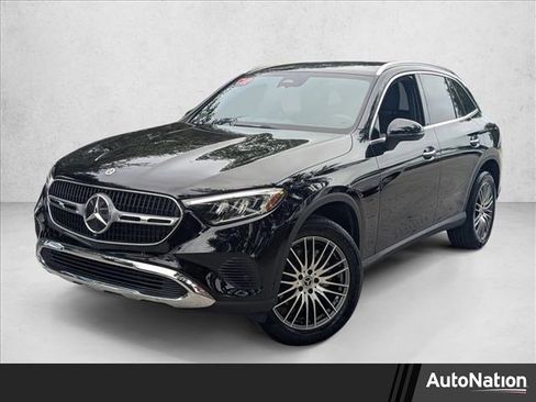 Certified 2026 Mercedes-Benz GLC 300 image 1