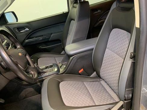 Used 2022 Chevrolet Colorado Z71 image 19