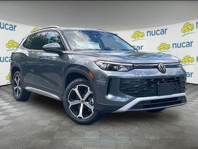 New 2026 Volkswagen Tiguan SE