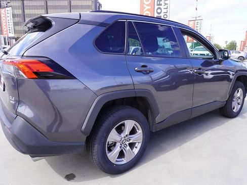 Used 2025 Toyota RAV4 XLE w/ Convenience Package AWD/4WD image 7