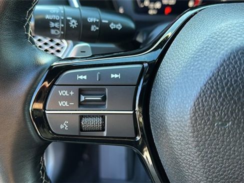 Certified 2025 Acura Integra A-Spec image 12