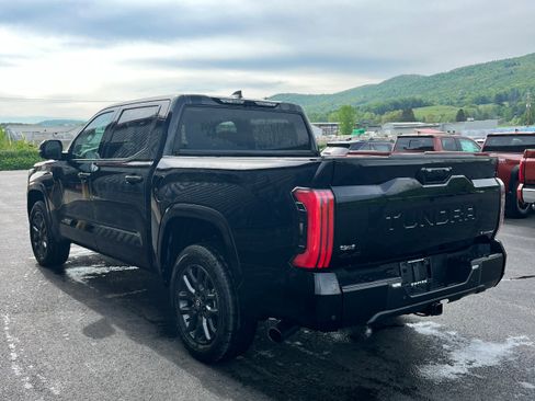 Used 2025 Toyota Tundra Platinum image 8